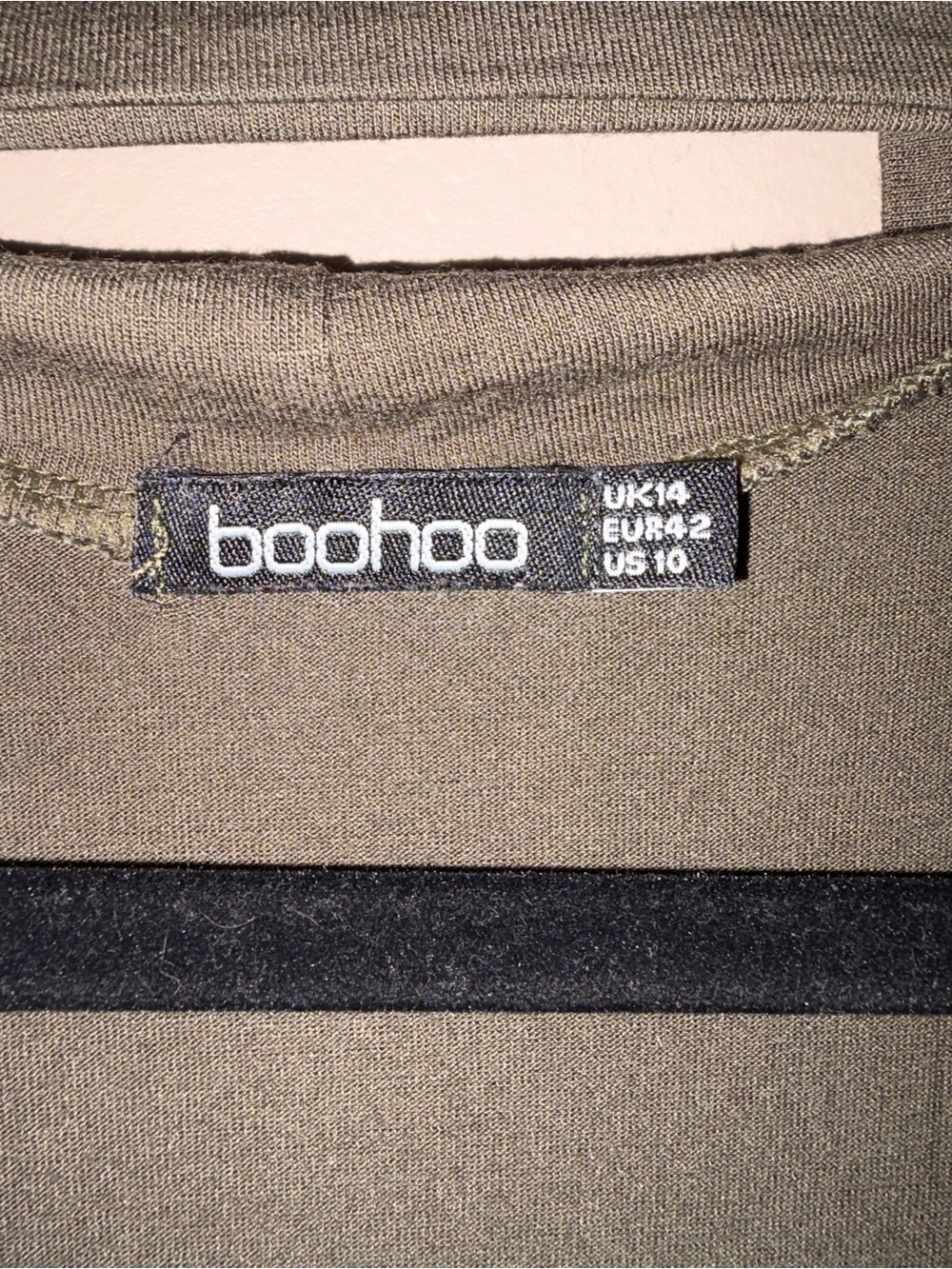 Boohoo Olive Bodysuit - Picture 2 of 4